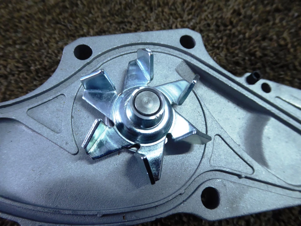 Bomba de agua NPW hecha en Japón para 05-12 Honda Accord Pilot Odyssey Acura CL TL MDX Foto 3 de 4