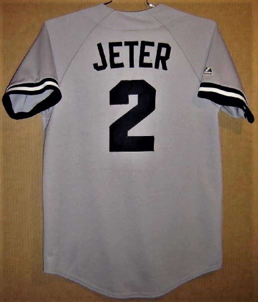  Derek Jeter New York Yankees Stance II Gray Button-Front Jersey  (X-Large) : Athletic Jerseys : Sports & Outdoors