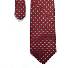 Jos A. Bank Red Green Design Men’s Necktie 3.25”x 56” All Silk Hand Made In USA