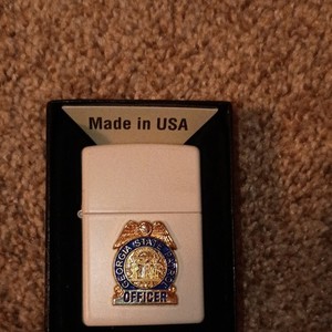 Zippo Georgia State Patrol Officers Lighter White Case with Gold Insert