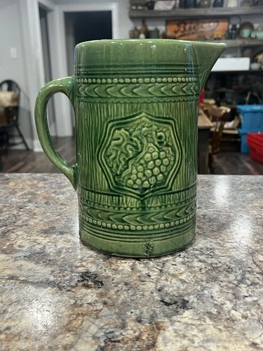 McCoy Pottery GREEN GRAPE LEAF Stoneware WATER PITCHER Vintage Antique