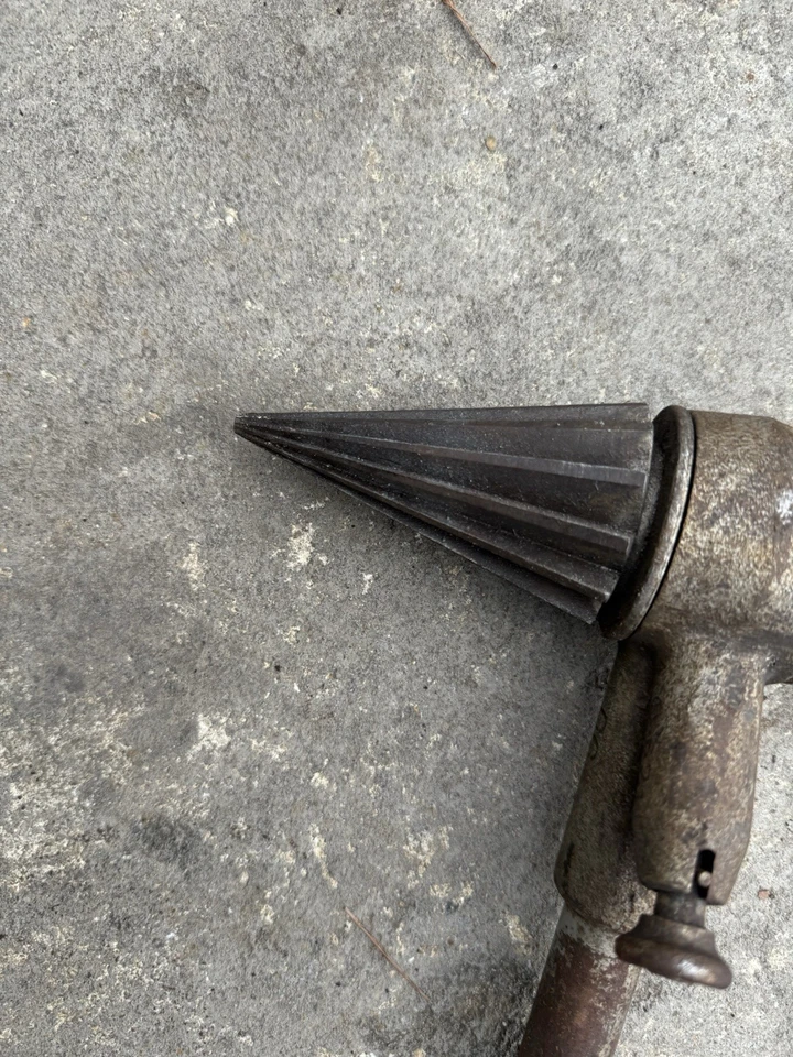 Vintage Toledo Pipe Threading Machine Co Ratcheting Pipe Reamer Tool Toledo Ohio - Image 2 of 4