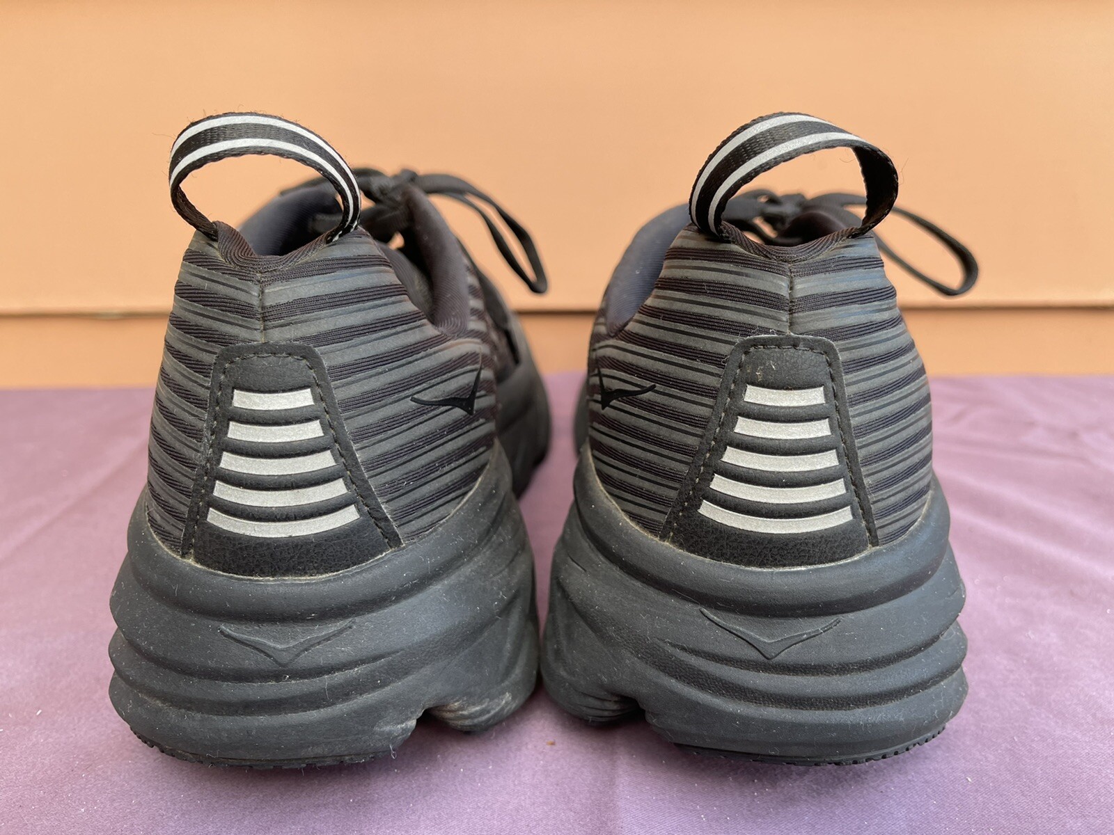 RARE EUC Hoka One One Bondi 6 All Black Women US 10.5 Hiking Running Shoes D5 image 4