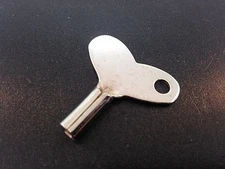 Novelty Clock Key Pendulette 