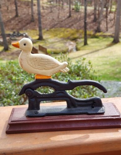 Vtg 1970s Cast Iron White Duck Nutcracker on Wooden Base Farmhouse Country Cute - Picture 1 of 8