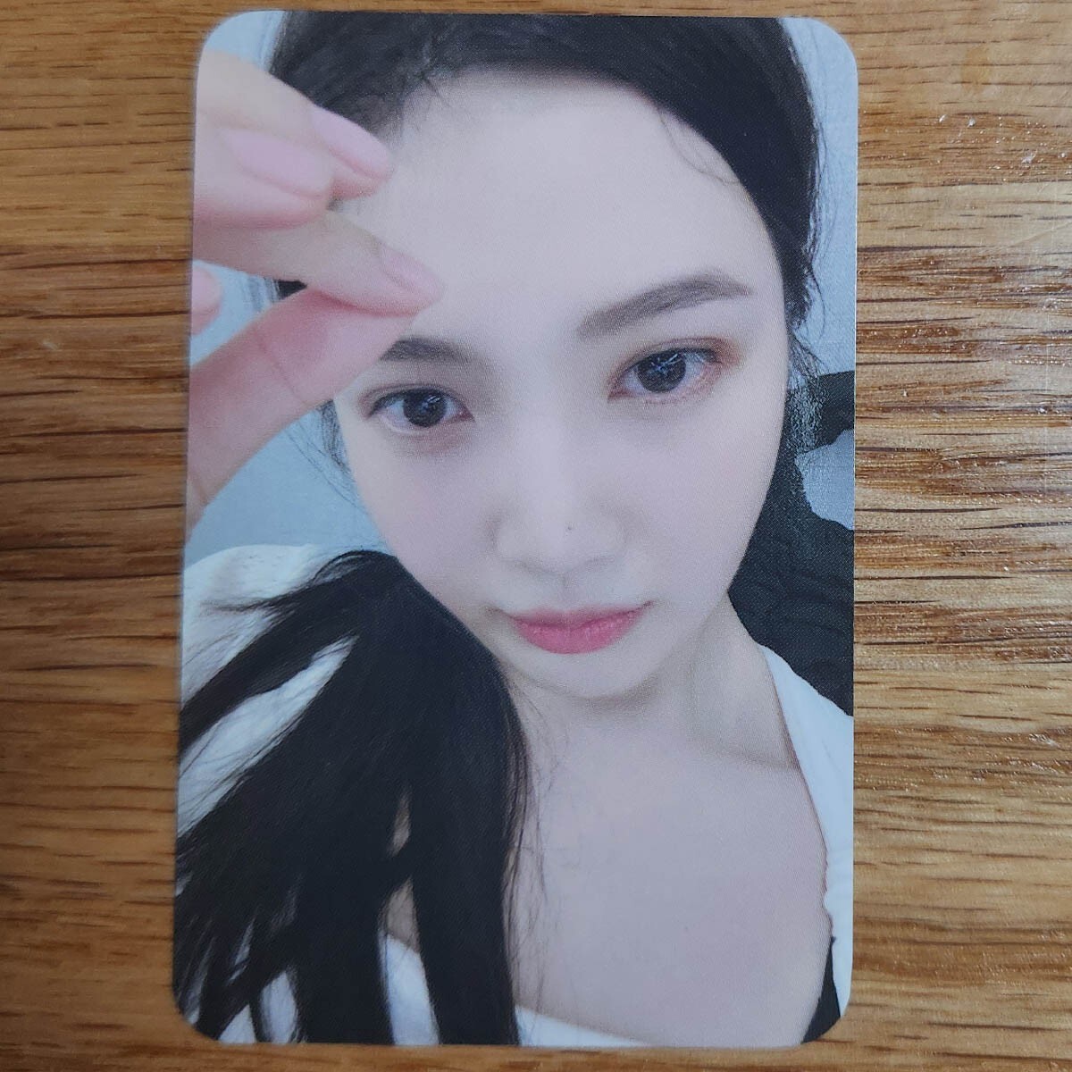 Joy Official SoundwaveLucky Draw Photocard Red Velvet Cosmic