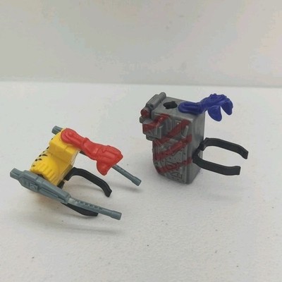 Kenner Batman Returns Penguin Commandos Missile Launcher & Mind Control Backpack
