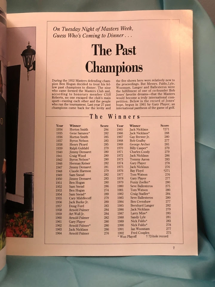 Varios. Artículos de golf Masters, diario de 93', DVD Masters de 97', foto de Tiger Woods. Foto 2 de 4