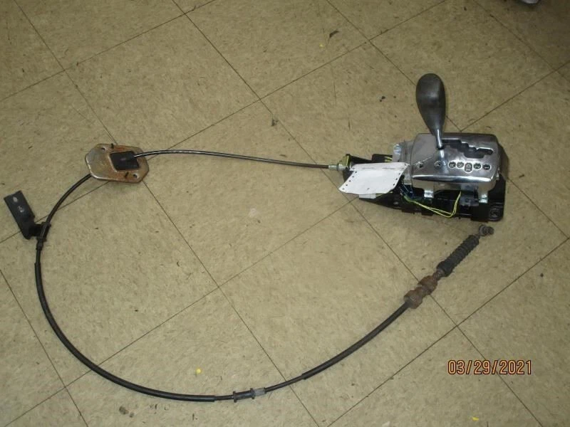 2005 NISSAN ALTIMA AUTOMATIC FLOOR GEAR SHIFTER OEM - Image 3 of 4