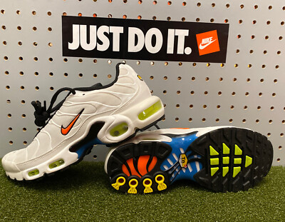 Nike Air Max Plus Summit White Total Orange 
