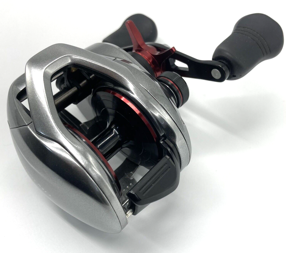 Shimano 21 Scorpion MD 300XG Right Handed Baitcasting Reel Shimano 21 Scorpion MD 300XG Right Handed Baitcasting Reel