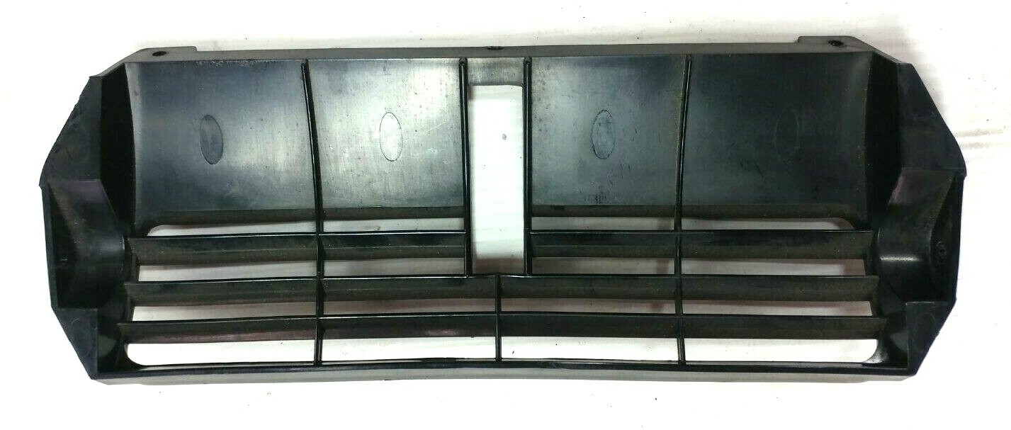  ROLLS ROYCE SILVER SHADOW   CENTER CONSOLE GRILLE UD15000