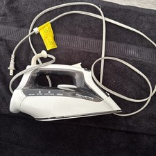 Rowenta DW1150 Electric Iron Accessteam 1700W...
