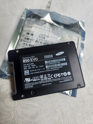 SAMSUNG 850 EVO 250GB 2.5'' SATA LAPTOP / PC SOLID STATE DRIVE SSD MZ-75E250