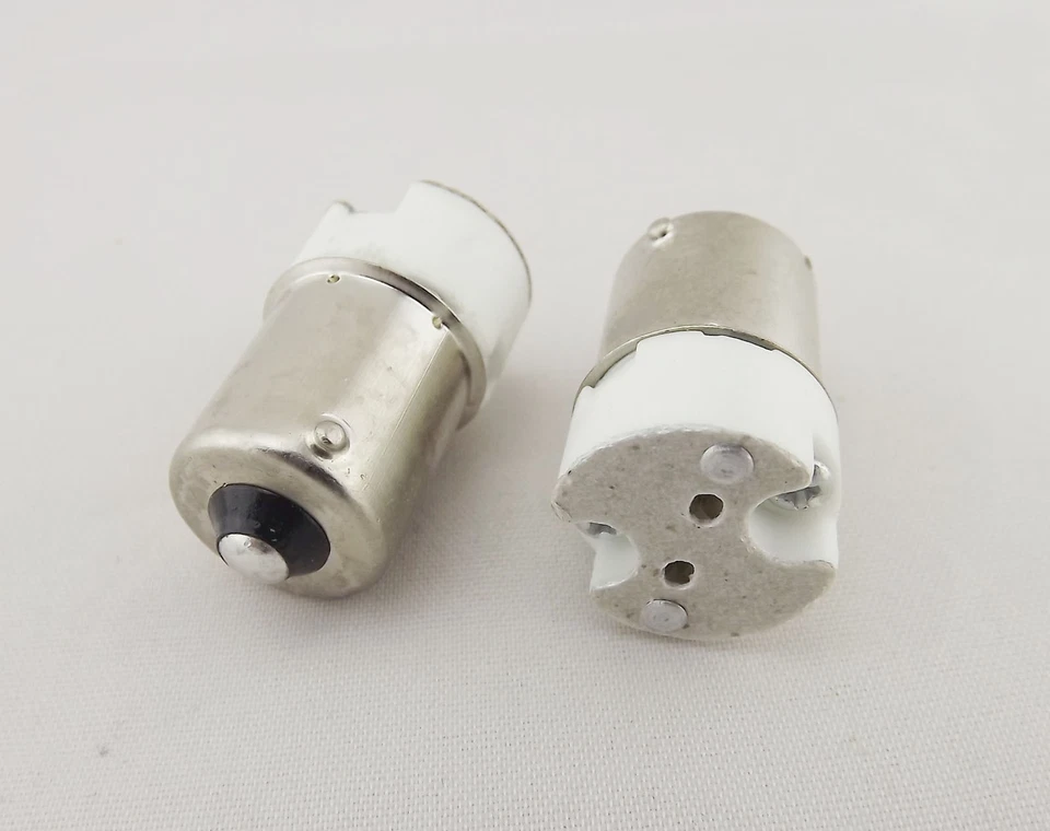 1x BA15S To MR16 Socket Base LED Halogen CFL Light Bulb Lamp Adapter Converter - Image 3 of 4