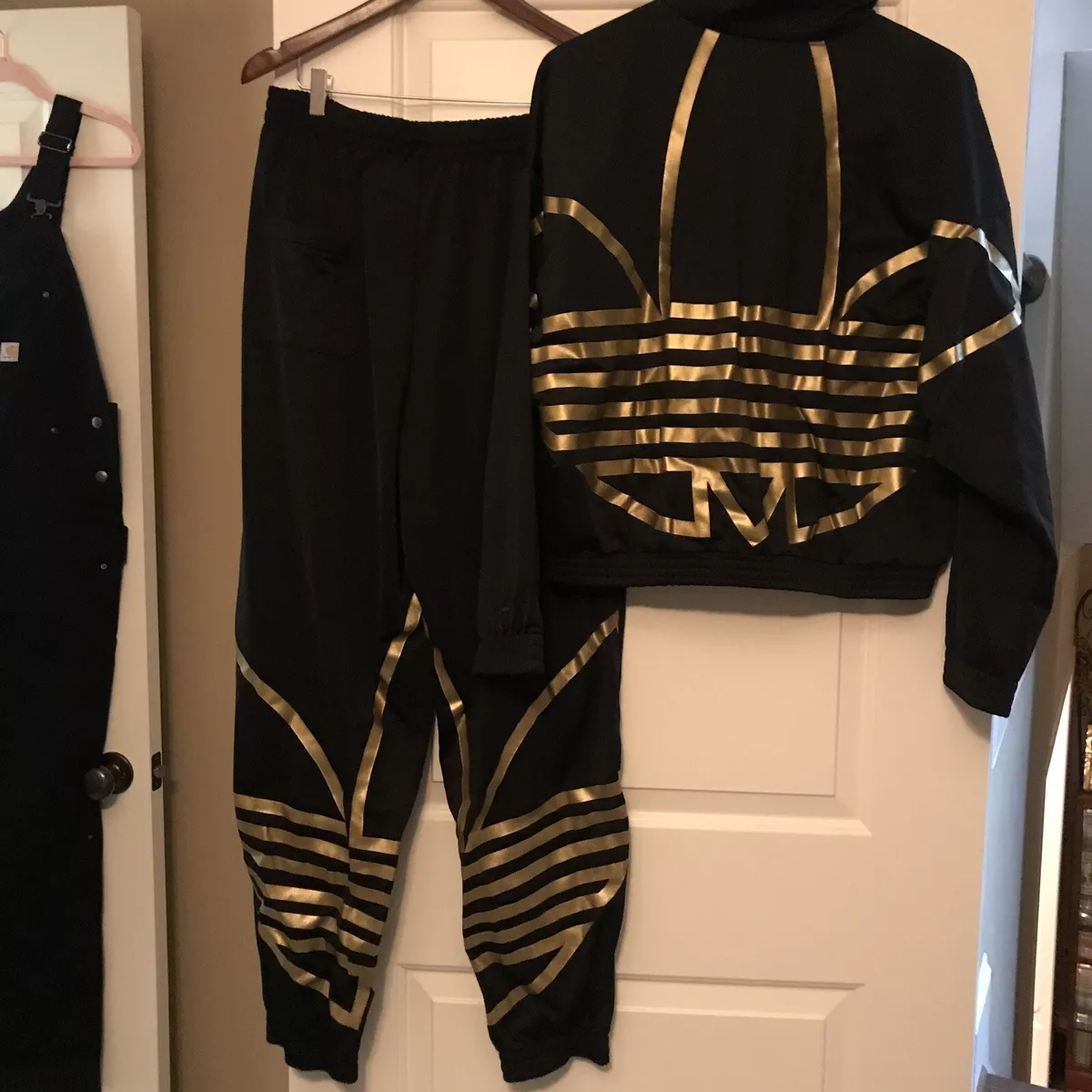 Adidas Originals Large Black Gold and Jacket Set Outfit XL Rare |