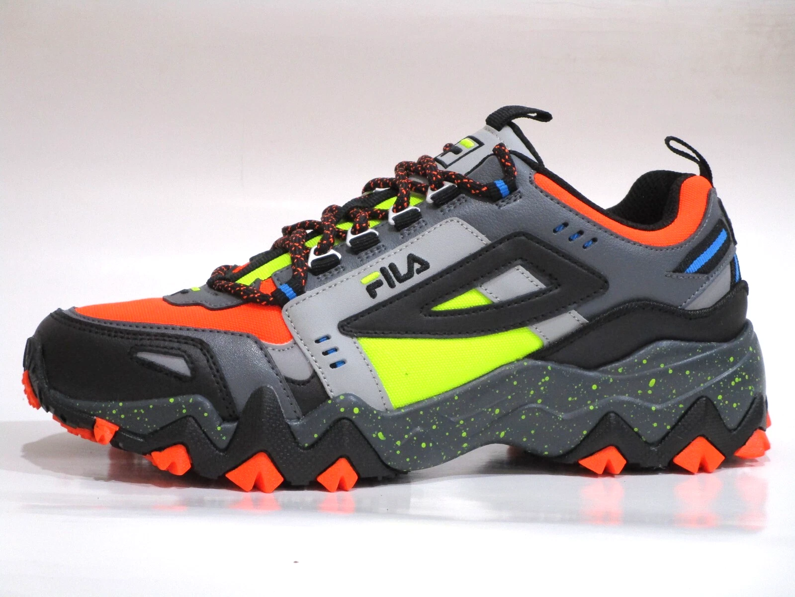Fila Men's Oakmont TR [1JM01565-806] Sneaker Shoes, Size 7 M US