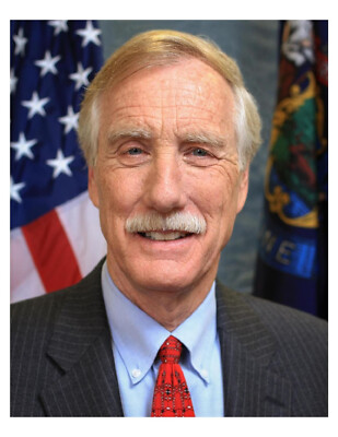 2012 Angus King Politician 8x10 Portrait Photo On 8.5'' x 11''