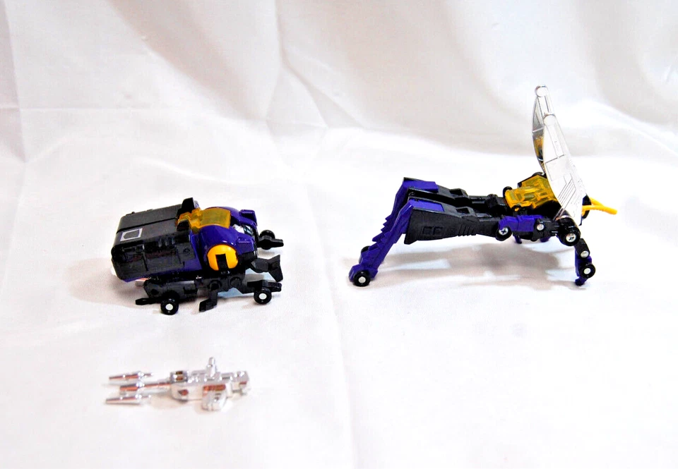 Transformers G1 Insecticons Bombshell & Kickback Takara/Hasbro Vintage T1711 Foto 4 de 4