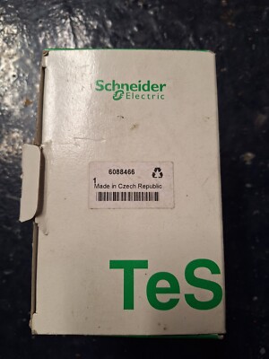 1 Stück - Schneider Electric Gehäuse zur Verwendung mit GV2ME Serie, 147 mm Länge Neu