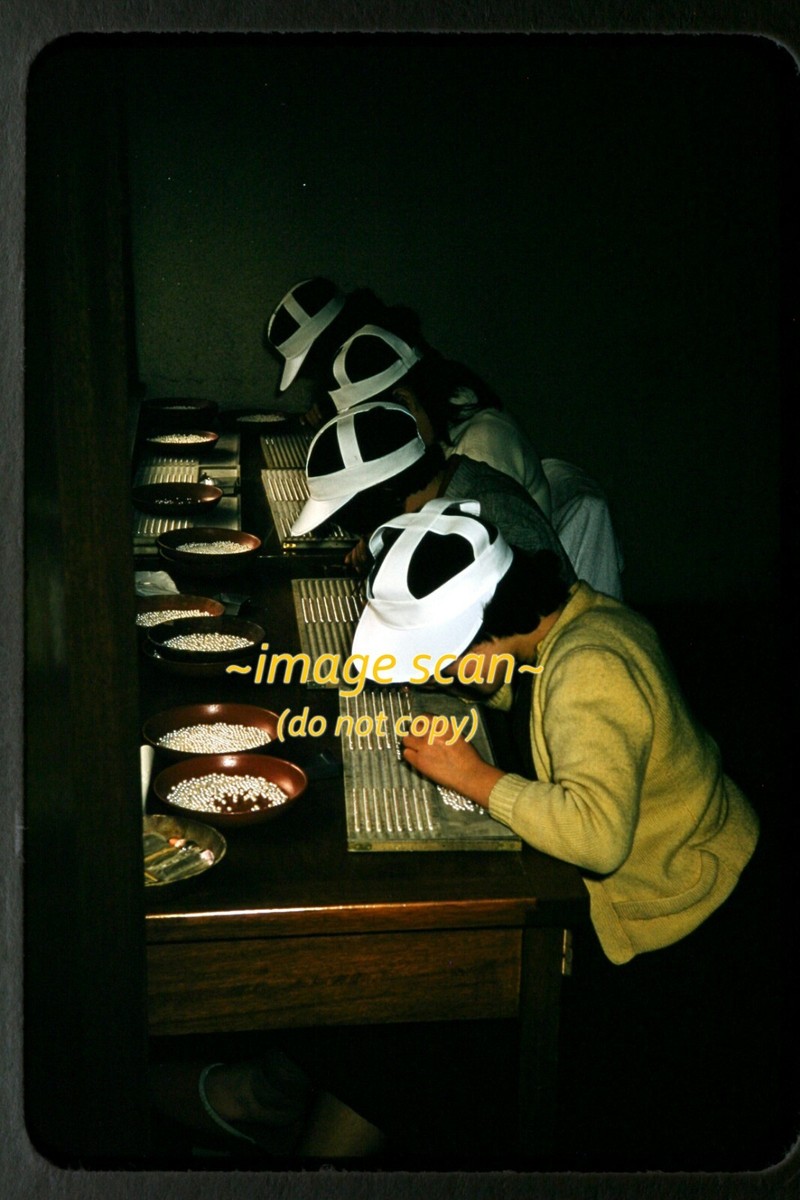 Japanese with Pearls in Japan in mid 1950's, Kodachrome