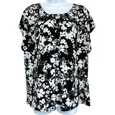 Adrienne Vittadini Cap Sleeve Top Womens Size 1X Black White Floral Lightweight