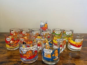 Lot Of Fourteen Garfield Glass Mugs Cups from McDonald’s 1978 Jim Davis