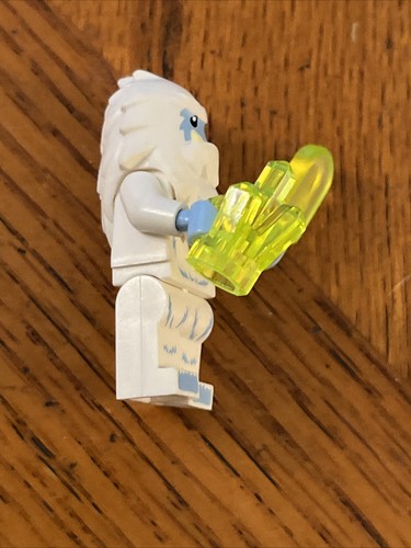 LEGO Yeti Minifigure - 71002 Collectible Series 11 CMF (Abominable Snowman) - Picture 4 of 7