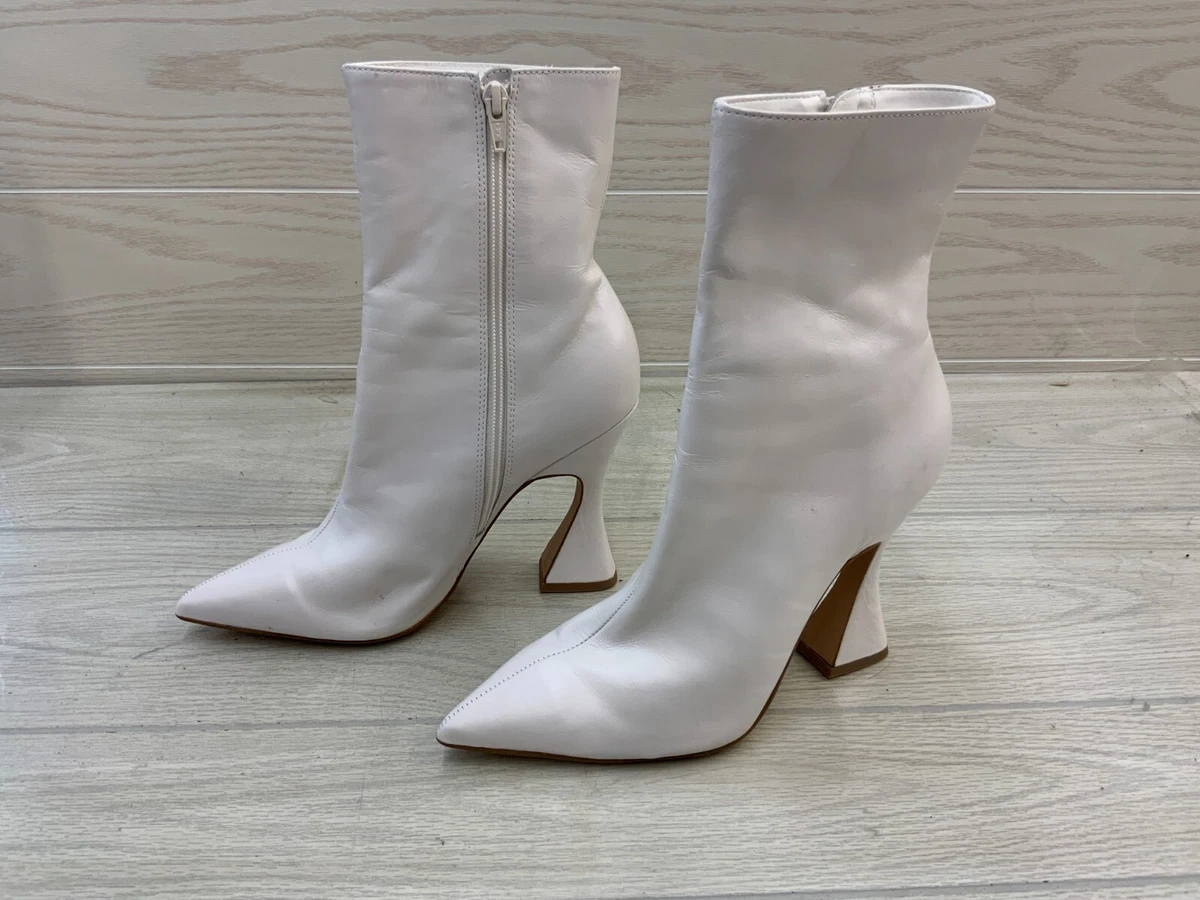 White ankle top boots steve madden