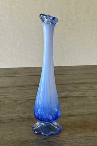 Vintage Fenton Periwinkle Blue Swung Glass Bud Vase Cabbage Rose Pattern READ