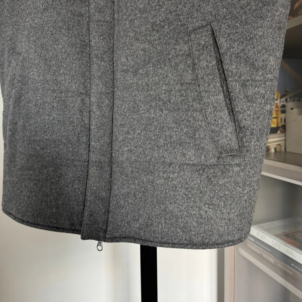 Peter Millar Wool Cashmere Grey Full Zip Vest Small Sleeveless Lined Jacket - Image 3 of 4