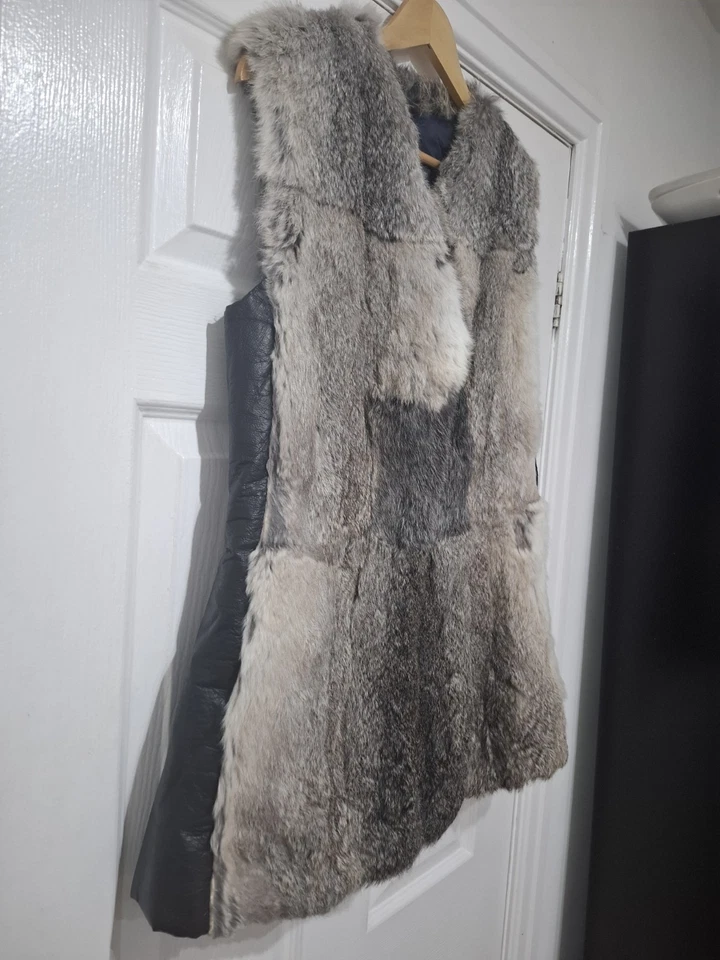 Retro Vintage 70s/80s Rabbit Fur Gillet Waistcoat UK 10/12 - Image 2 of 4
