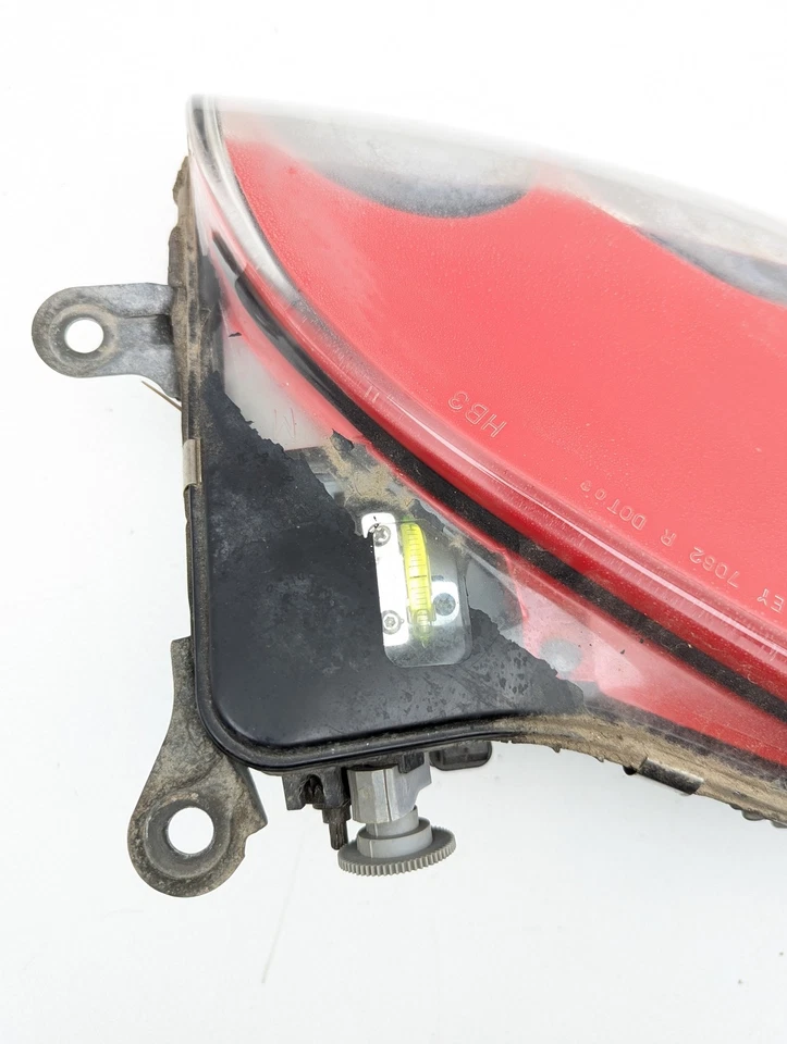 MITSUBISHI 3000GT 1994 faro rojo luz pasajero derecho Foto 4 de 4