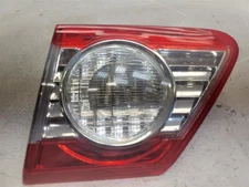 2011-2013 Toyota Corolla Passenger Right Tail Light Decklid Mounted 81550-02580