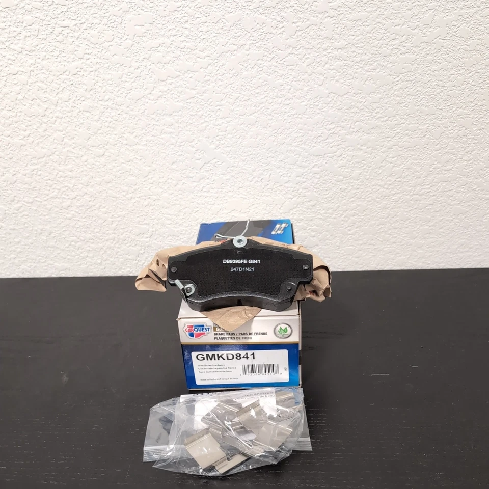 道奇/克莱斯勒刹车片套装-优质半金属前垫 CARQUEST GMKD841 — 第 3/3 张图片