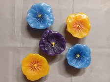 Set of 5 Floating Flower Candles Pansies Blue(2), Purple(1)  And Yellow (2)