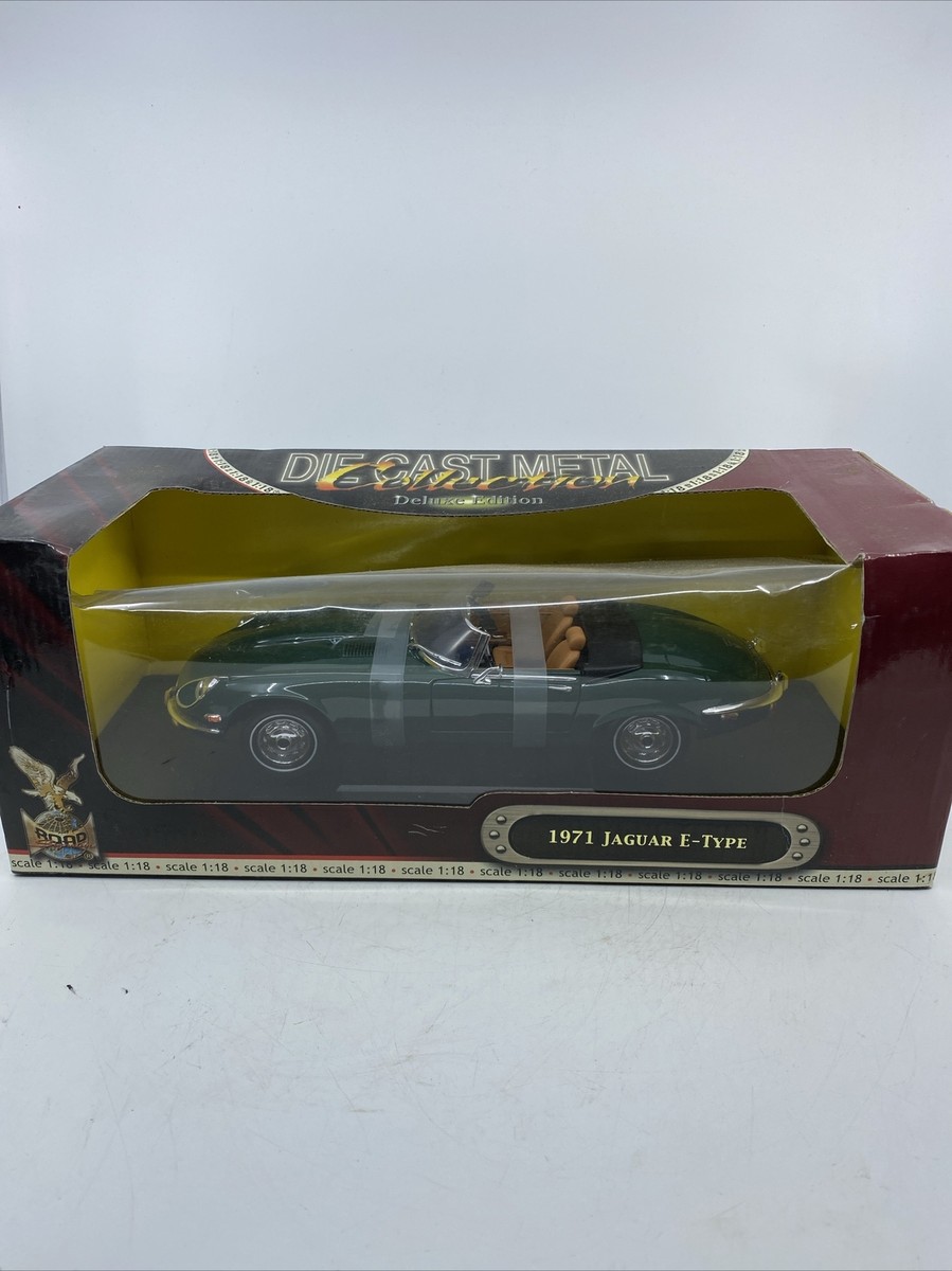 Road Signature Models 1:18 Deluxe Edition #92608 1971 Jaguar E