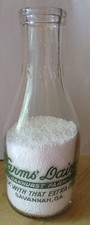 Vintage Savannah, GA Harms Dairy 1944 quart Pyro milk bottle