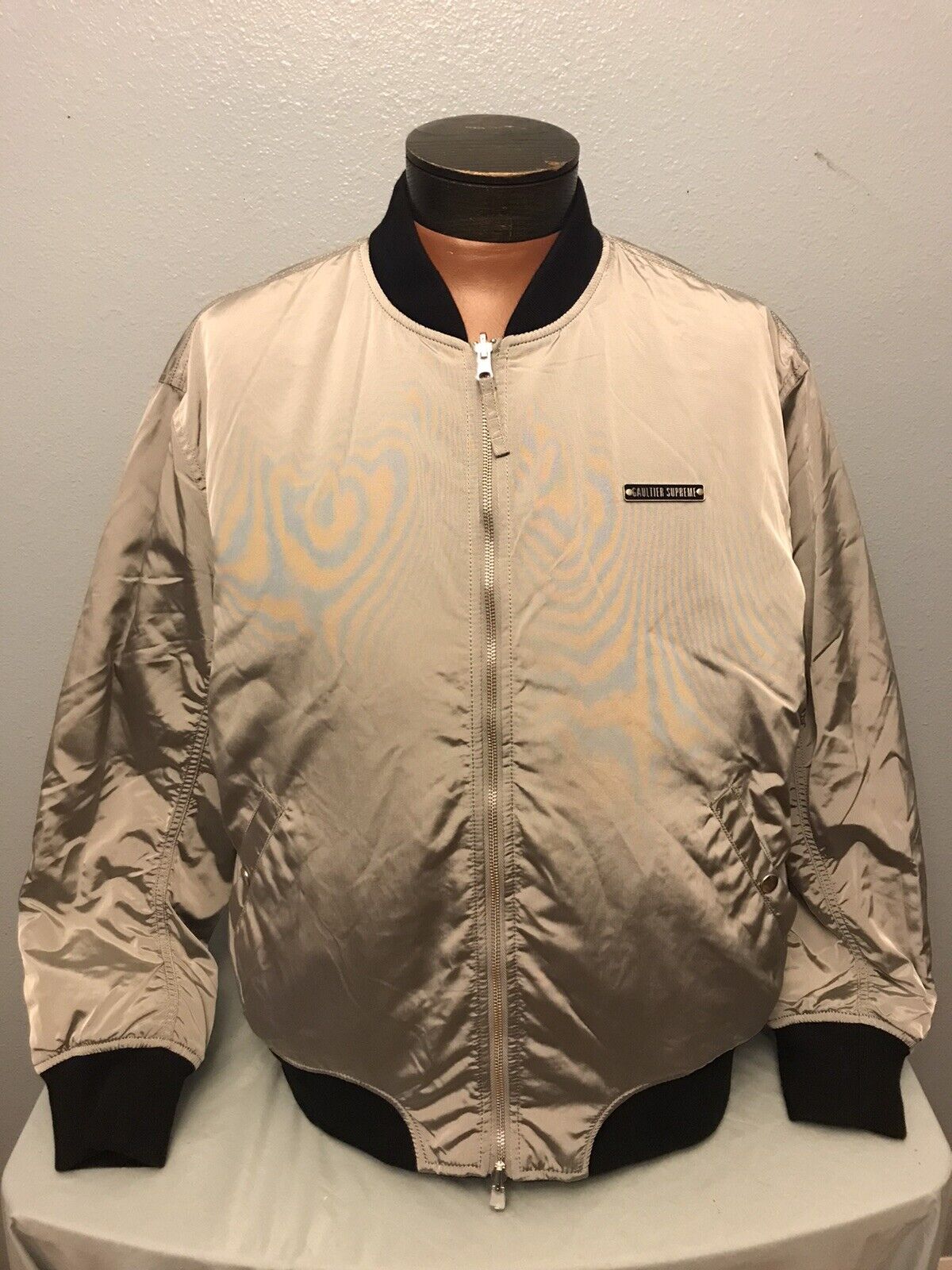 Supreme | Chaqueta Reversible Jean Paul Gaultier MA-1 Plateada Grande L SS19