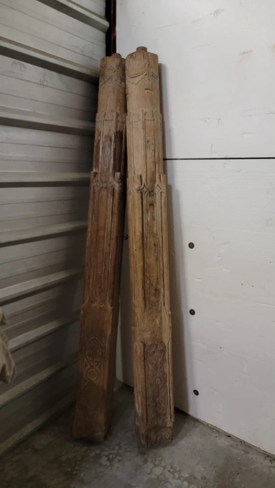 木雕装饰柱 — 第 2/4 张图片