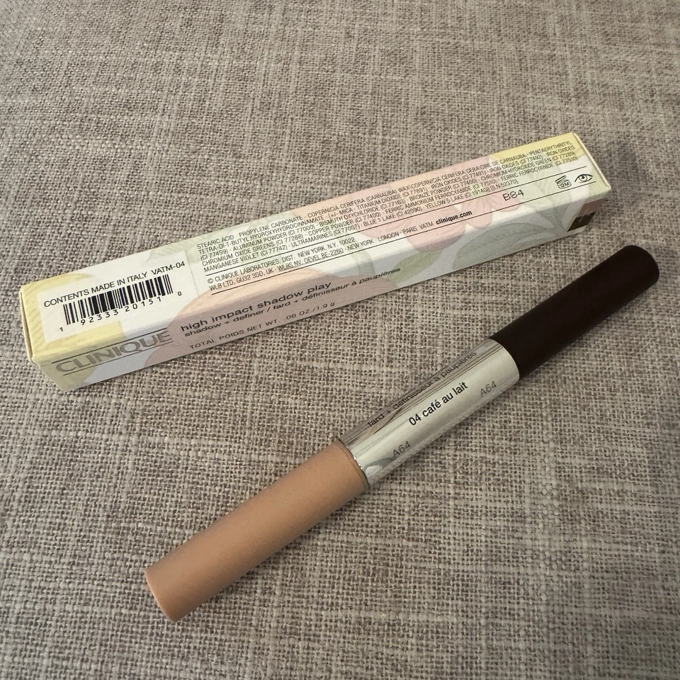 Sombra de ojos Clinique High Impact Shadow Play 04 Café Au Lait 0,06 oz Foto 3 de 3