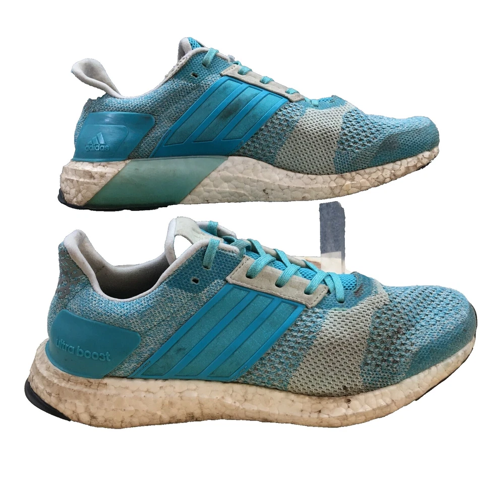 Кроссовки для бега и бега трусцой женские Adidas UltraBoost ST