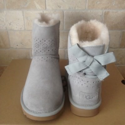 UGG Dae Sunshine Perf Drizzle Bailey Bow Suede Fur Mini Boots Size