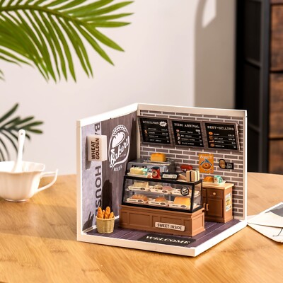 Rolife Super Bakery 3D-Puzzle-Miniaturhaus-Set als Weihnachtsgeschenk