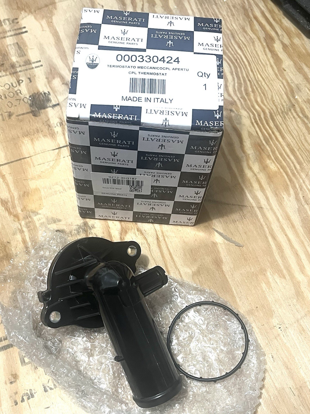Maserati Ghibli Thermostat P/N 330424