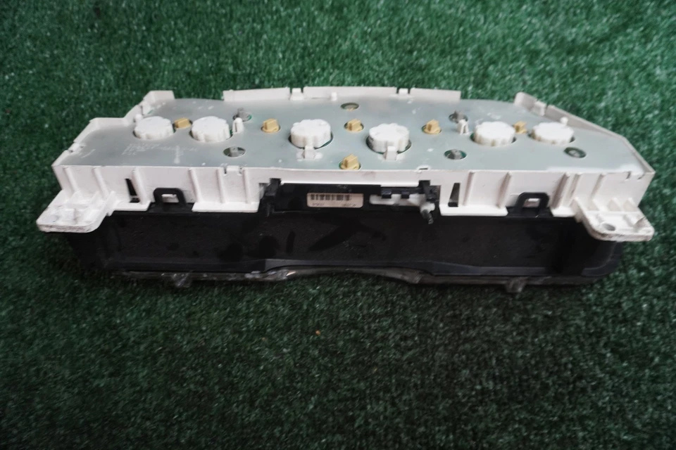 2005 2006 FORD E-150 Speedometer Gauge Cluster OEM 116K Miles 4C2T-10849-AK - Image 2 of 4