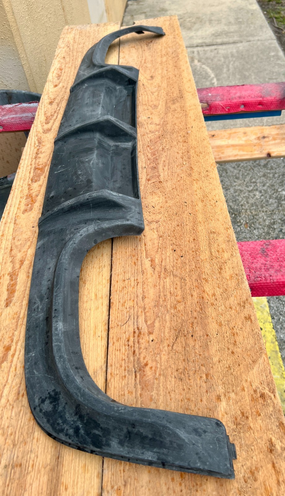Picture 1 of 3