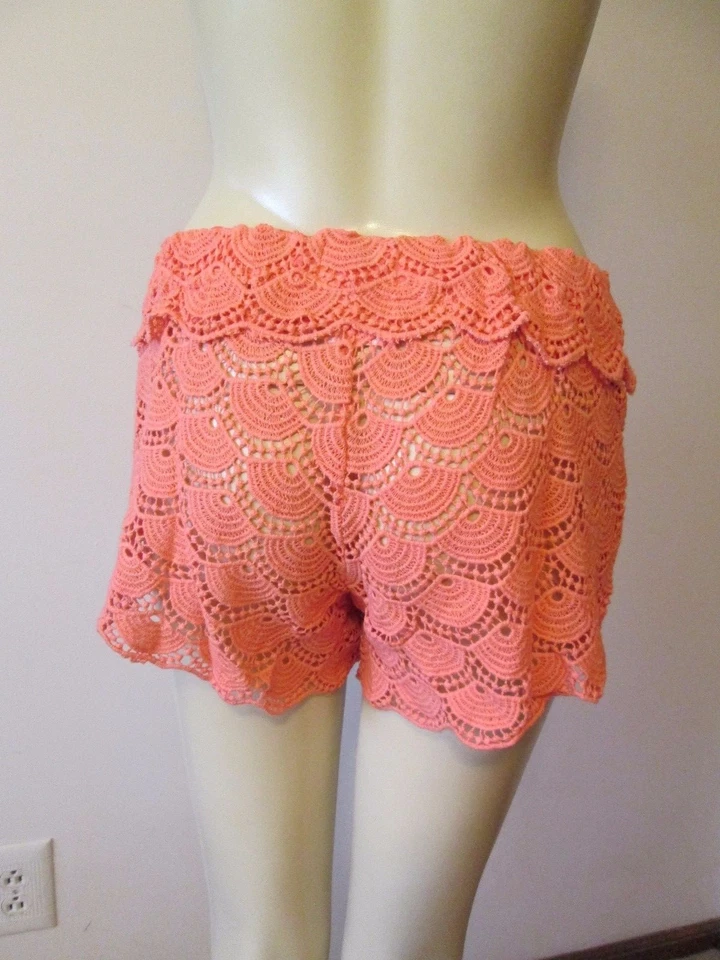Pantalones Cortos Coral Crochet Cover-Up de Mud Pie, Talla Pequeña (4-6), Nuevos con Etiquetas Foto 3 de 3