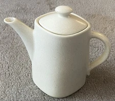 LINDT STYMEIST Japan Craftworks Linen 5.75”Creamer - VG