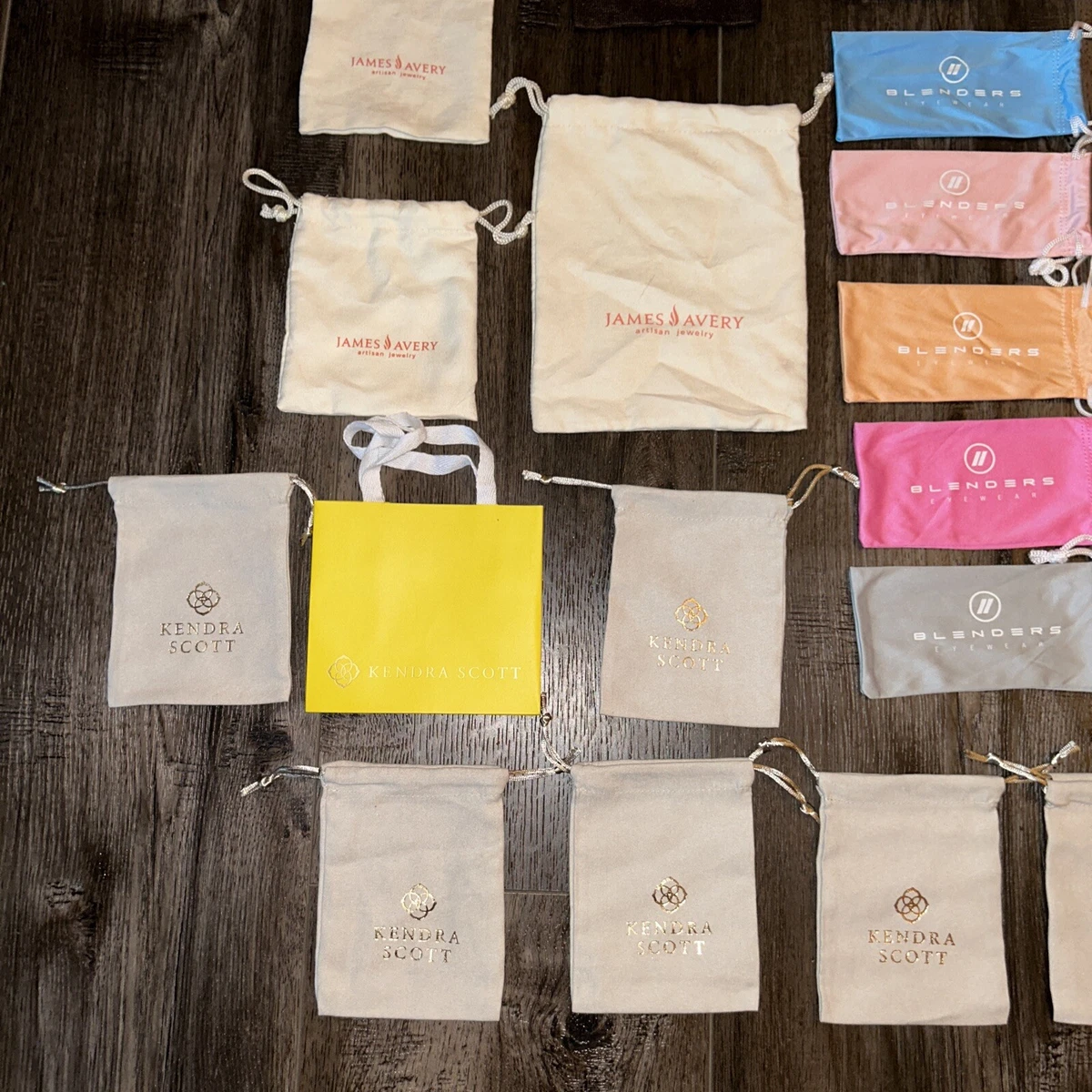 SET OF 27 VARIOUS JEWELRY OR TRINKET BAGS KENDRA SCOTT KATE SPADE
